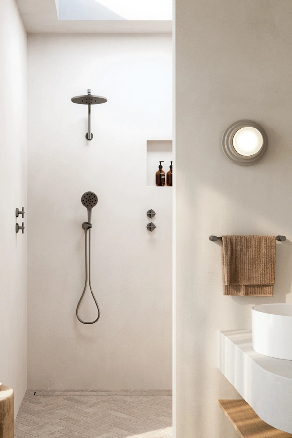 LuxeXP™ Showers